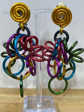 Rare vintage 80’s David Spada anodized aluminum spiral /hoops earrings clip on